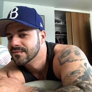 Meet your Posher, Yan